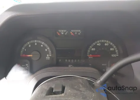 2011 Ford E-350 Super Duty Commercial z USA, uszkodzony, nr VIN 1FTSS3EL9BDA84421